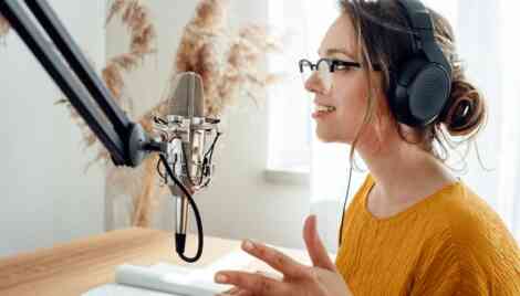 using-podcasts-to-grow-business